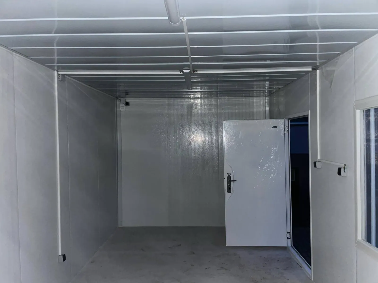 Konténerház belső tér